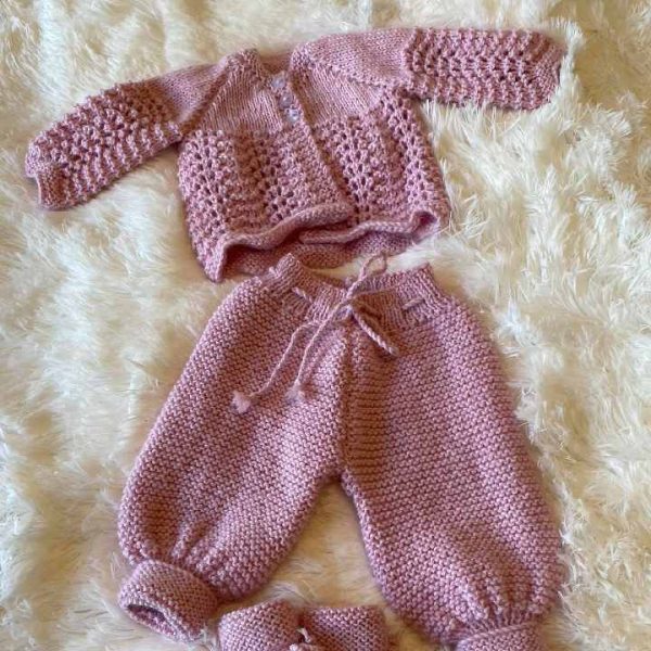 Alpaca Baby pink outfit