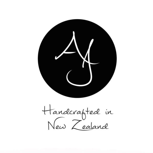 Amanda Jayne Creative Logo