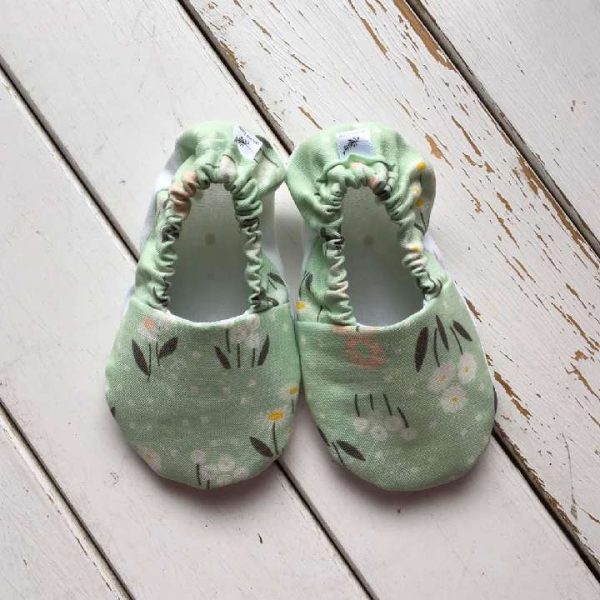 Devine Baby green shoes