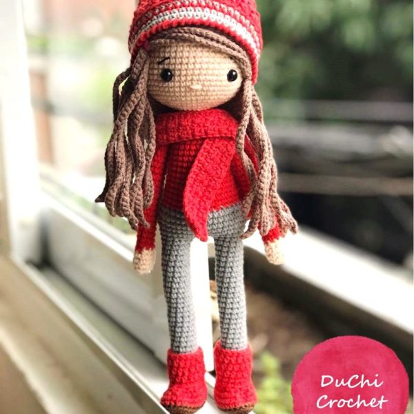 Duchi Crochet red doll