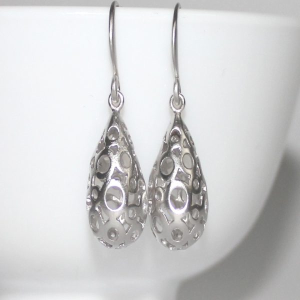 Tear Drop silver earrings