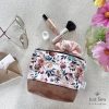 Cosmetic bag